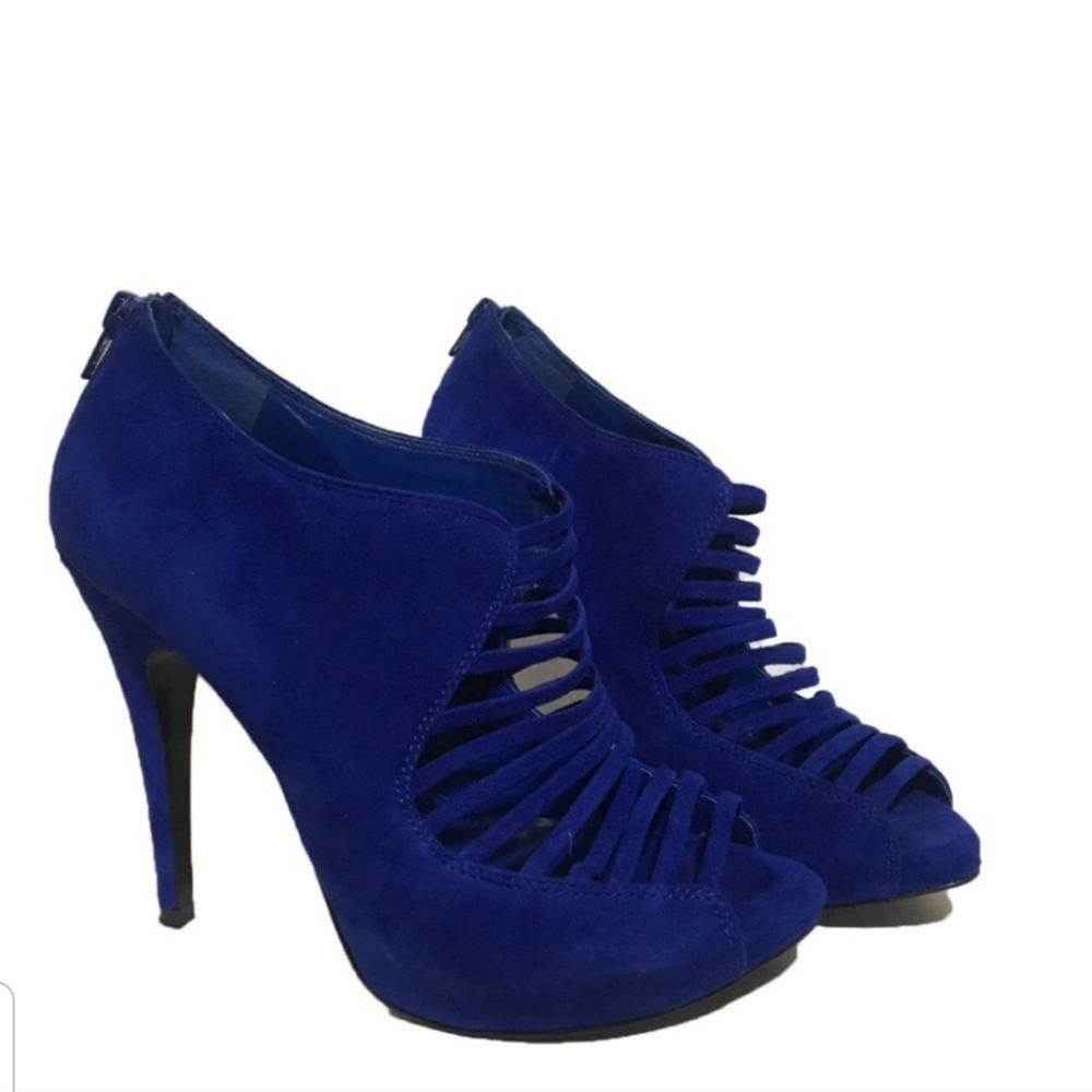 Women's royal blue Aldo shoes